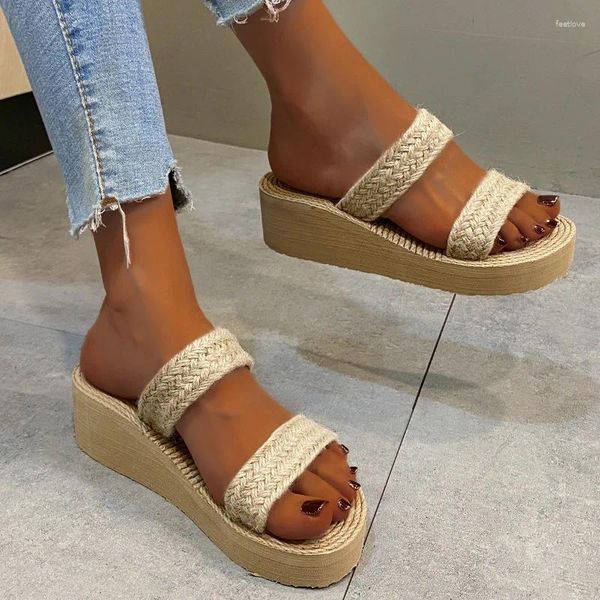 Sandalias 2024 Plataforma para mujeres zapatos deportivos Cuaradas casuales Mujer Summer Epartrilles House Fashion Beach