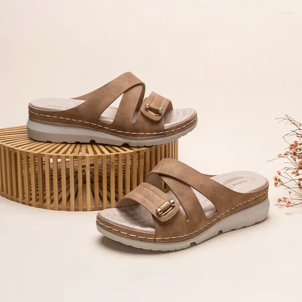 Sandalias 2024 zapatillas de mujer zapatos de cuero de PU plataforma cómoda suela plana señoras casual sandalia suave