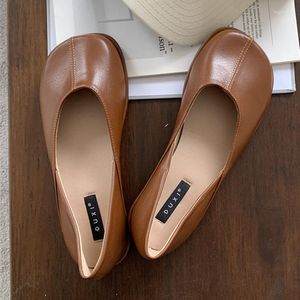 Sandali Autunno Donna Flats Shoes 2022 Fashion Ballet Dance Casual Ladies Walking Punta quadrata Mother Zapatos