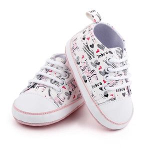 Sandales bébé garçon fille toile solide personnalisé anti-dérapant doux nouveau-nés classique Sneaker premiers marcheurs infantile berceau chaussures