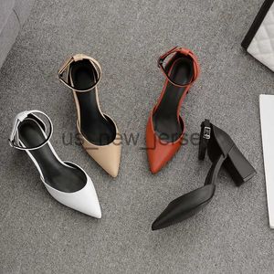 Sandalen BaoYaFang Oranje koraal Lederen Sandalen Vrouwen Dikke Hak Mode schoenen vrouw Dames sandalen enkelband Schoen Puntschoen Gesp J230608