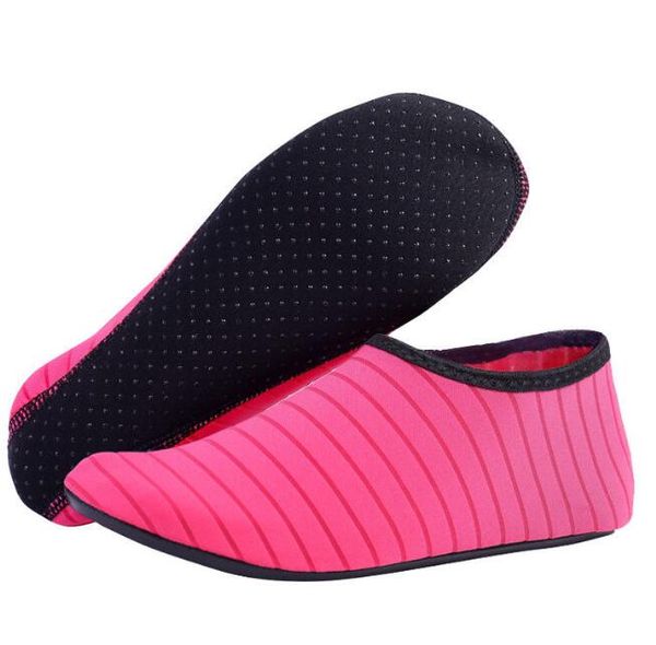 Sandalias Zapatos de agua para la playa Hombres Verano Natación Al aire libre Hombre Mujer Zapatillas Secado rápido Aqua creek zapatos Calcetín de yoga Natación Accesorios de playa