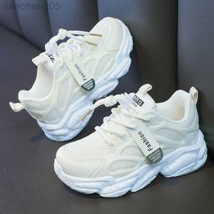 Sandalen grote meisjes mesh ademende witte sneakers voor kinderen Koreaanse versie platform Sport Running Daddy schoenen 5 6 8 10 11 12 jaar W0217