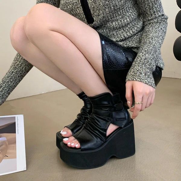 Sandales noires bottines Punk chaussures à semelles compensées pour femmes été Rock Peep Toe plate-forme talons Bottines Femme