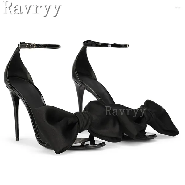 Sandalias Black Satin Butterfly Nudos Stiletto Sex Open Toe Thin High Heel Tobillo Correa Zapatos de verano Runway Party Mujeres