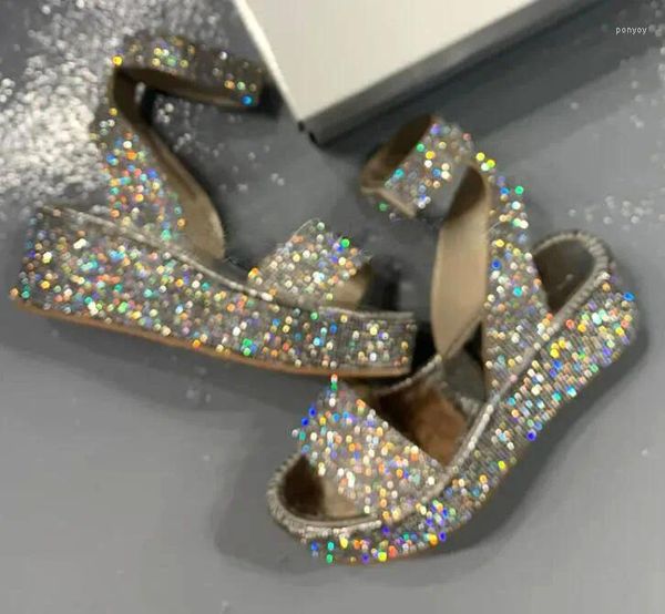 Sandalias Bling Crystal Plataforma Cuña Rhinestone completo Correa de tobillo perforada Cinta mágica Mujer Street Glitter Sandalias Zapatos