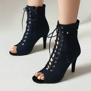 Sandales Bleu Denim Jeans Tissu Western Cowboy Gladiateurs Sexy À Lacets Peep Toe Bottes D'été Pour Femmes Spike Talons Hauts Jeans Sandales 230719