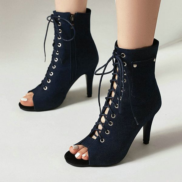 Sandalias Blue Denim Jeans Fabric Western Cowboy Gladiators Sexy Lace-up Peep Toe Summer Boots para mujeres Spike High Heels Jeans Sandals 230719