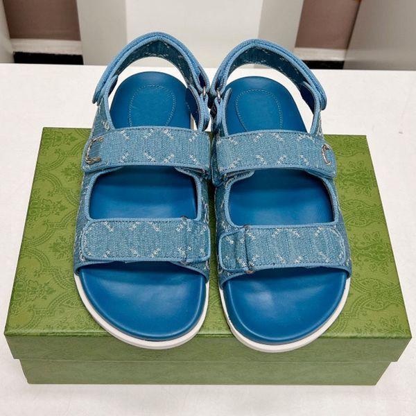 Sandalias Blue Denim Mujeres Diapositivas Sandalia de verano Sandalia Playa Estampado Lienzo azul Sandalia plana de cuero Dos correas con zapatillas de verano de calidad plana ajustada