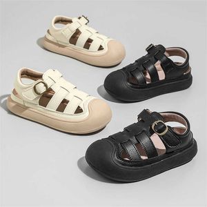 Sandals Boys Baotou 2024 Summer New Childrens Beach Chaussures Soft Sole Breathable Girls Sports Casual H240510