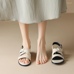 Sandales décontracté bande étroite évider femmes sangle arrière Peep orteil bloc talons bas chaussures de loisirs femmes chaussures livraison directe été