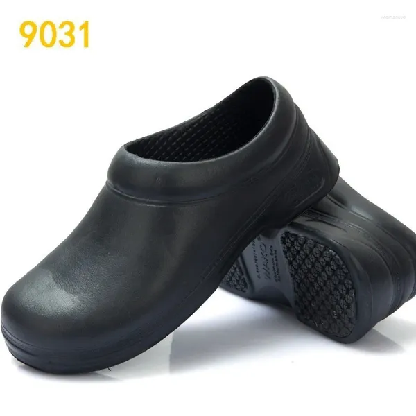 Sandalias Chef Zapatos antideslizantes impermeables a prueba de aceite Botas de lluvia de goma Ropa de cocina para trabajar para mujeres Entrega gratuita para hombres