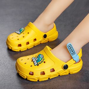 Sandalen kinderen verstopt cartoon dinosaurus jongens meisjes zomer eva schoenen zacht schattig strandwater slippers voor jongen 23042444