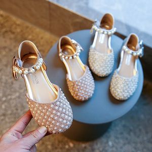 Sandales enfants princesse chaussures bébé filles plat Bling sandales en cuir mode Sequin doux enfants danse fête chaussures scintillantes 230515