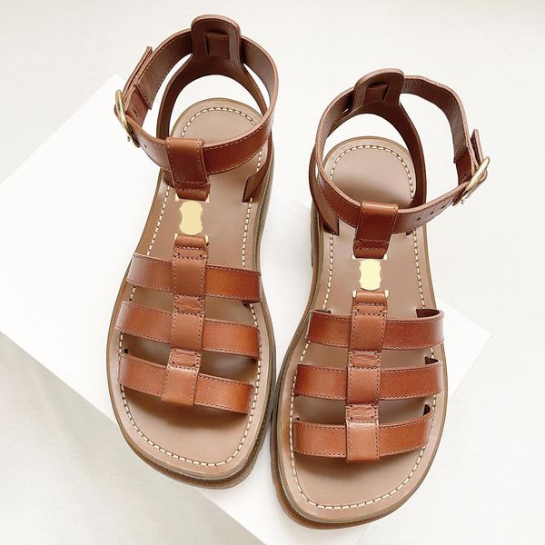 Sandals Clea Luxury Sliders Poorne Summer Piscine Place Gentume en cuir authentique Flat Men Mule Girl Gift