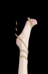 Sandales Cleo Rignestone Talons hauts minces Sandales Crystal Heel Sobre enroulement 95 mm Femmes039 Chaussures habillées Designer Luxury SAN1889071