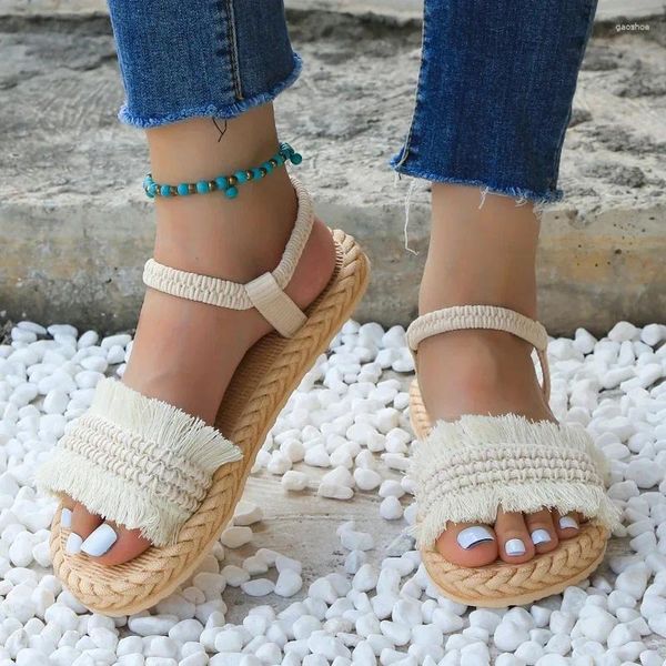 Sandals Comemore Tendance de mode d'été pour femmes Tassel non glissant confortable Soft Soft Flat Talèled Round Toe Shoe 2024