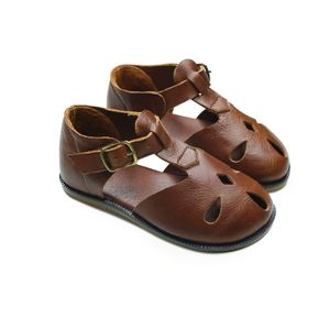 Sandalen koehide meisjes sandalen retro olie was wax kleur echt leren baby strandschoenen kinderen tuin zomer zomers kinderen 5t 2303222222