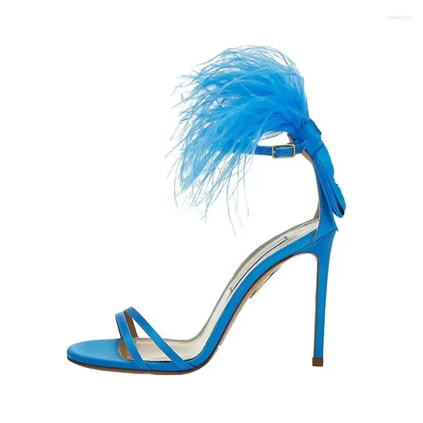 Sandales Designer 2023 Bleu Été Sangle étroite Talons Hauts Pompes De Bal Plume Jaune Sandalias Femmes Blanc Chaussures De Mariage
