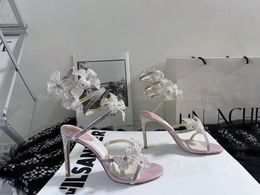 Sandalias RC Diseñador Romántico Sandalias blancas Zapatos FLORIANE Materiales de la más alta calidad Flores Strass Caovilla Top Fiesta de lujo Boda Tacones altos Tamaño 35-43