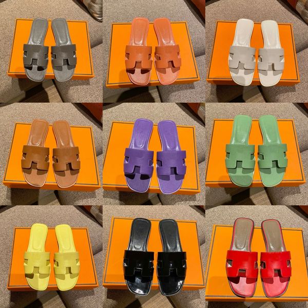 Sandalias Zapatos de diseñador Plataforma Clásico Piso de cuero Baño Playa Zapatos de arena a prueba de agua Mujer Zapatilla de lujo Verano Dibujos animados Cabeza grande Zapatos casuales Zapatillas para mujer