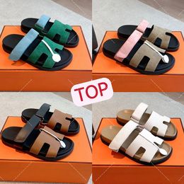 Sandales Designer Slippers Sides épaisses Sandales pour femmes Sandales Mentières Summer Casual Beach Couple Couple Gardons en cuir authentique Top Qualité avec Box EU35-46