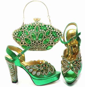 Sandalen Jurk Schoenen Zilver Nieuwe Hoge Hakken En Tassen Bijpassende Set Versierd Met Strass Bruiloft Clutch En Tas Sets 220325