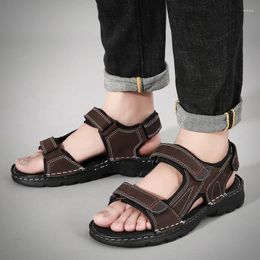 Sandals mode 166 hommes Chaussures en cuir de taille estivale Smouppeurs masculines 499