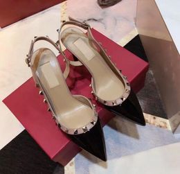 Sandalen Mode Sandalen Damen Pumps High Heels Schuhe Casual Designer Gold Matt Leder Nieten Spikes Slingback J230525
