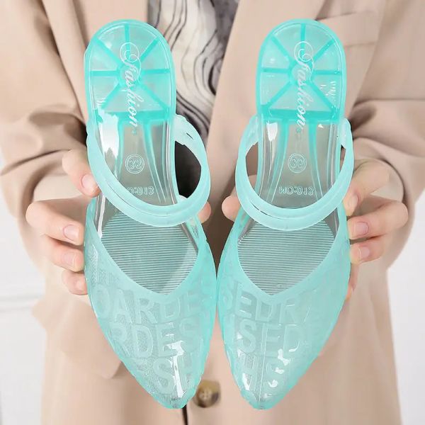 Sandals Fhanchu 2022 Nouvelles femmes chaussures de plage, sandales en cristal, talons d'été de gelée, orteil pointé, deux vêtements, bleu, violet, rose, vert, dropship