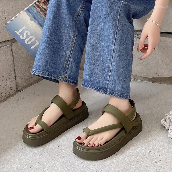 Sandalias con punta plana para mujer, versión coreana de verano 2023, suelas de bizcocho, zapatos con capucha informales a la moda para mujer