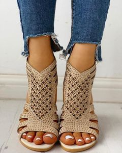 Sandales pour les chaussures d'été en cristal Femmes boucle les chaussures féminines hingestone peep toe coins fashion sandalias de mujer