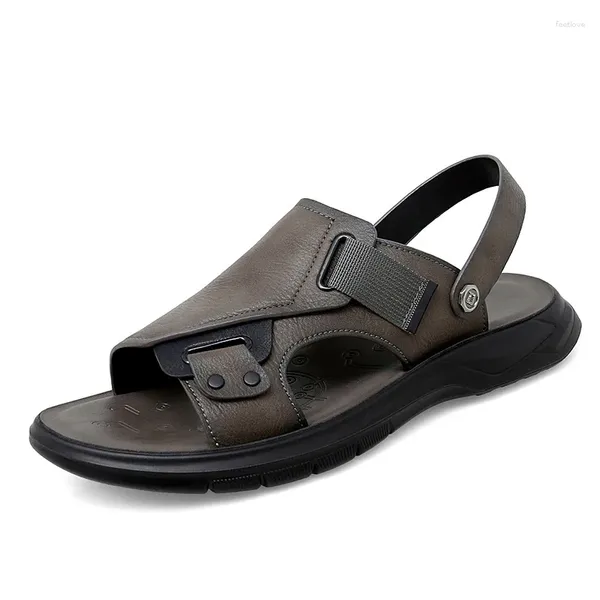 Sandales pour hommes Summer Casual Outdoor Beach Chaussures respirant 2024 Cuir coréen britannique Design confortable