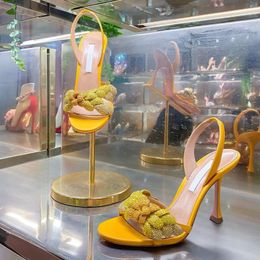 Sandalen voor vrouwen op maat gemaakte topkwaliteit leerhoge hak luxe ontwerper galactische bloem sandaal zwarte sensatie hakken pompen vrouwen glijbellen bling singback
