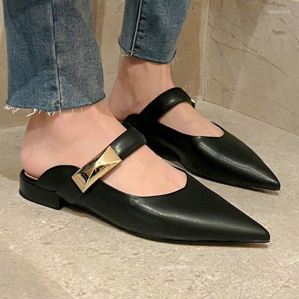 Sandalias genuinas 163 zapatos de cuero natural zapatillas de verano zapatillas de verano de diseño de metal de punta de punta de punta de punta de las mujeres mulas deslizantes