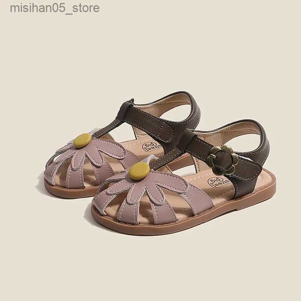 Sandales En cuir véritable bébé fille sandales antidérapantes à semelles souples chaussures de plage pour enfants Oxford fleur sandales décontractées pour enfants Q240328