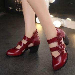 Sandalias de cuero genuino con tacón grueso para mujer, tacones altos con flores, sandalias de verano de lujo para mujer, zapatos de tacón alto rojo 2024