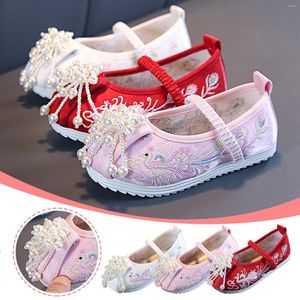 Sandales filles fond brodé Costume à la mode enfants Performance taille 11 chaussures pour tout-petits