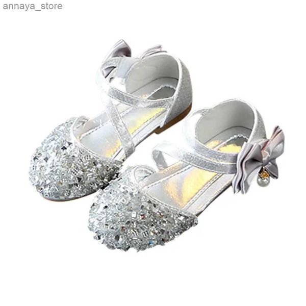 Sandals filles arc paillettes sandales filles enveloppez les orteils étincelants princesse chaussures childrens chaussures de danse sandales 2-12l240429