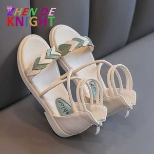 Sandales Sandales romaines pour filles, nouvelles chaussures de princesse à semelle souple pour enfants, chaussures de plage pour étudiants, chaussures de mode pour adolescentes Z0225