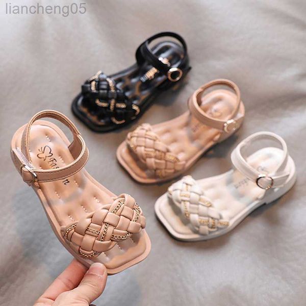 Sandalias Sandalias para niñas Tejido Zapatos de princesa 2023 Verano Nuevo estilo Sandalias de gladiador Niños Niños Niñas grandes Correa de tobillo Roma Zapatos de playa W0327