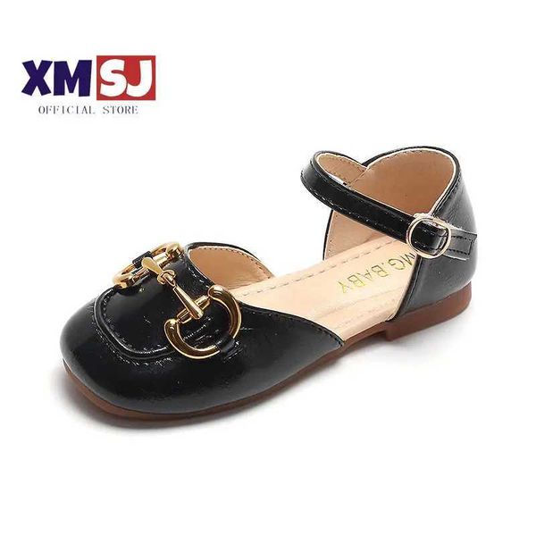 Sandales Filles Bout Carré Chaussures En Cuir Été Nouveaux Mocassins Chaussures Mode Pour Enfants Style Britannique En Métal Vintage Couverture Toe Sandales Pour Enfants PU J240228