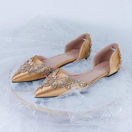Sandalias de satén dorado para mujer, zapatos planos con punta en pico para verano, zapatos planos huecos con flores de piedra fina de cristal, zapatos de boda de lujo hechos a mano personalizados