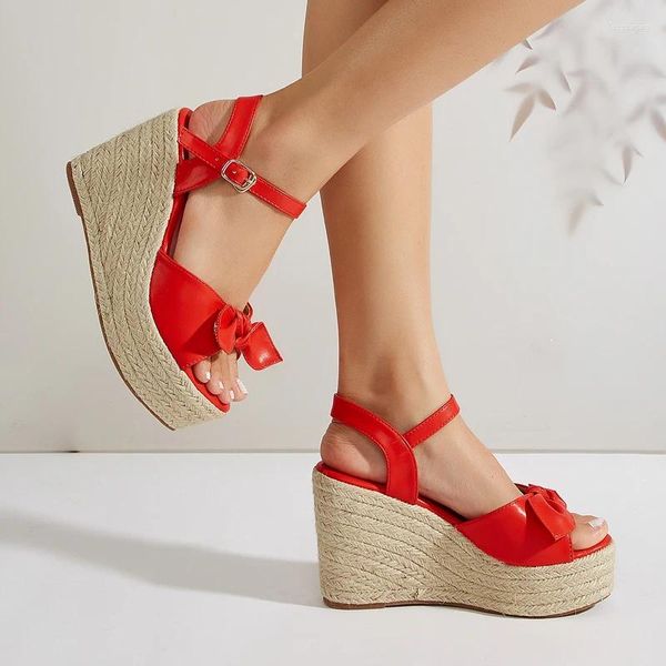 Sandalias Plataforma de cuñas de arco rojo de tacón verde Tisos altos de 10 cm Sandales amarillos bohemios de paja bohemia