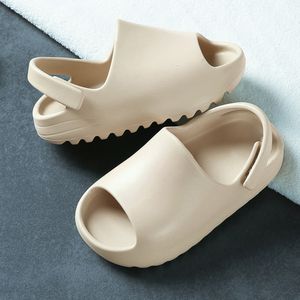 Sandalen kinderen sandalen baby peuter volwassenen slip-on mode jongensmeisjes schuim strand zomers glijbanen bothars lichtgewicht water schoenen 230203