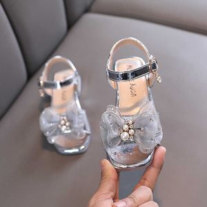 Sandalen kinderen sandalen mode zomer strass bow girls feest dansschoenen kinderen zachte bodem niet -slip baby prinses sandalen g832 z0225