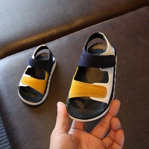 Sandalen Kids Sandalen Zomer Fashion Boys Beach Sandalen Niet -slip First Walkers Toddler Sandles Red Yellow SHZ009 Z0225