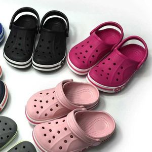 Sandales Kids Sandales Toddler Girl Chaussures Clogs Parents Parents Chaussures Mother Femmes Slippers Chaussures Designer Sandales Chaussures Zapatos Nia 240423