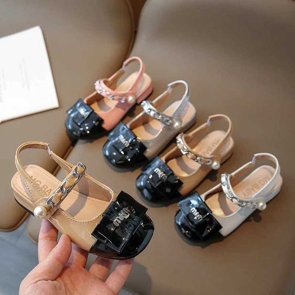 Sandalias zapatos para niños zapatos para niñas tacones bajos pus cuero chicas zapatos princesas sandalias bowknot perla chicas mary jane zapatos j240410