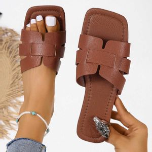 Sandalen Koreaanse versie effen kleur platte bodem pantoffels voor dames Slippers vierkante kop ademende eenvoetige huispantoffels voor dames J240315